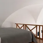 Arcadoia House *