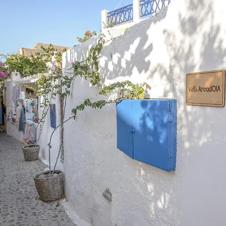 Arcadoia House *