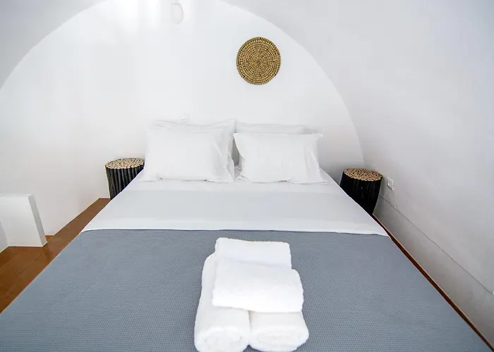 Arcadoia House * Oia (Santorini)