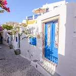 Arcadoia House *